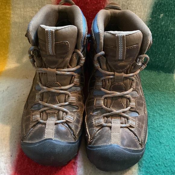 Keen waterproof boots - Picture 2 of 9